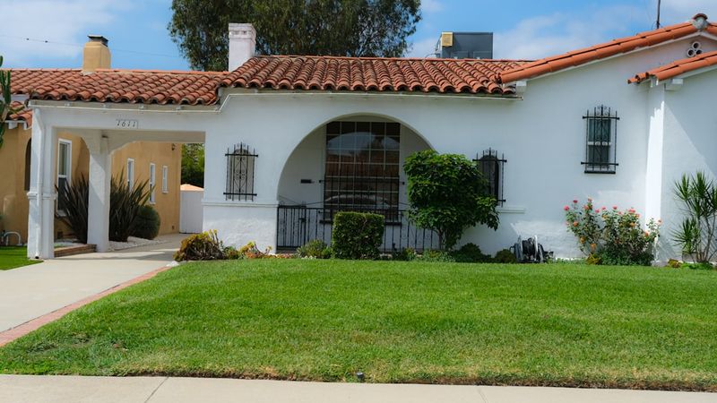 Instalação de vidro no bairro Mangabeira